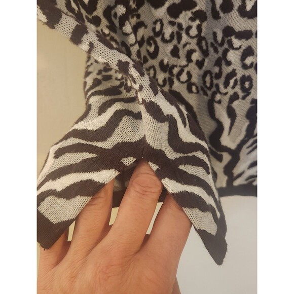 Chicos 2(12)Multicolor Mixed Animal Print 3/4‎ Sleeve Tunic Sweater Lightweight - Picture 4 of 9